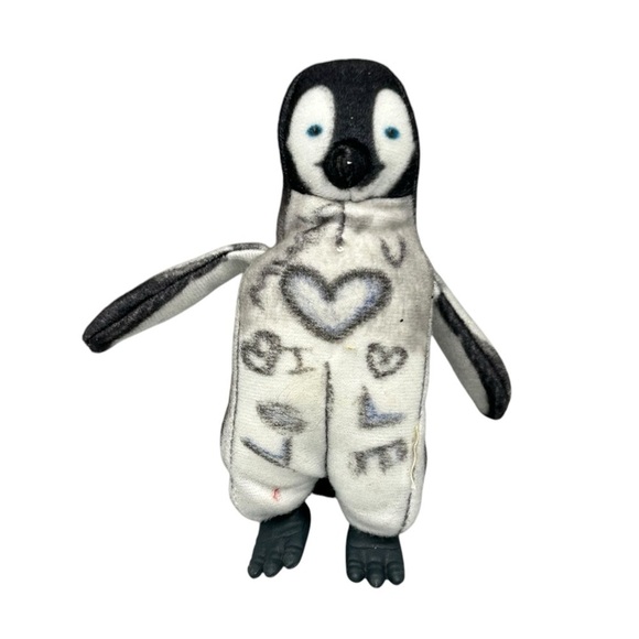 HAPPY FEET MOVIE CHARACTER PENGUIN 5” PLUSH STUFFED ANIMAL TOY FIGURE I LOVE YOU - Picture 1 of 4